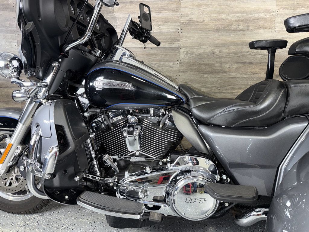 2021 Harley-Davidson FLHTCUTG Triglide Ultra Classic SUPER CLEAN! - 23082527 - 12