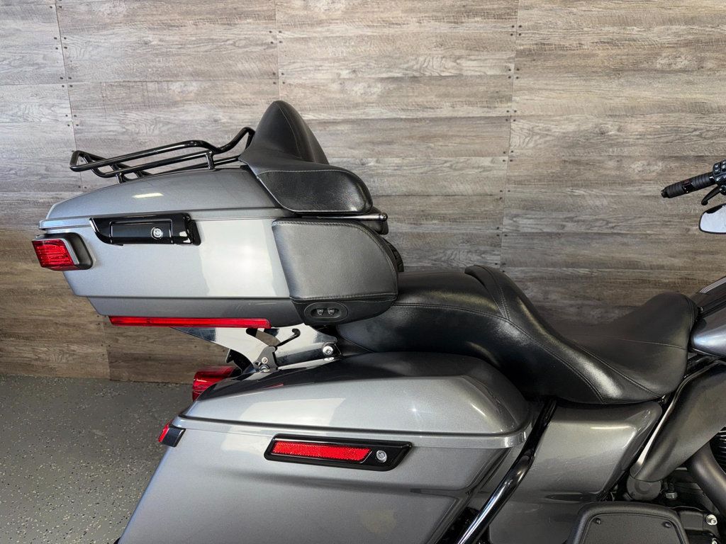 2021 Harley-Davidson FLHTK Ultra Limited SUPER CLEAN! - 23034362 - 4