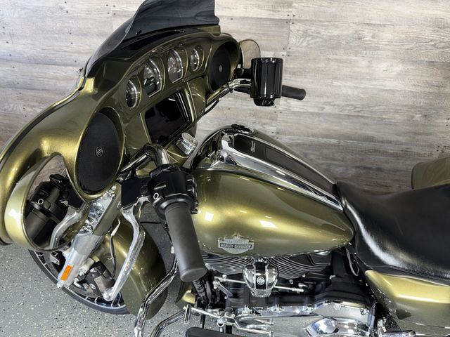 2021 Harley-Davidson FLHXS Street Glide Special One Owner! - 23071419 - 11