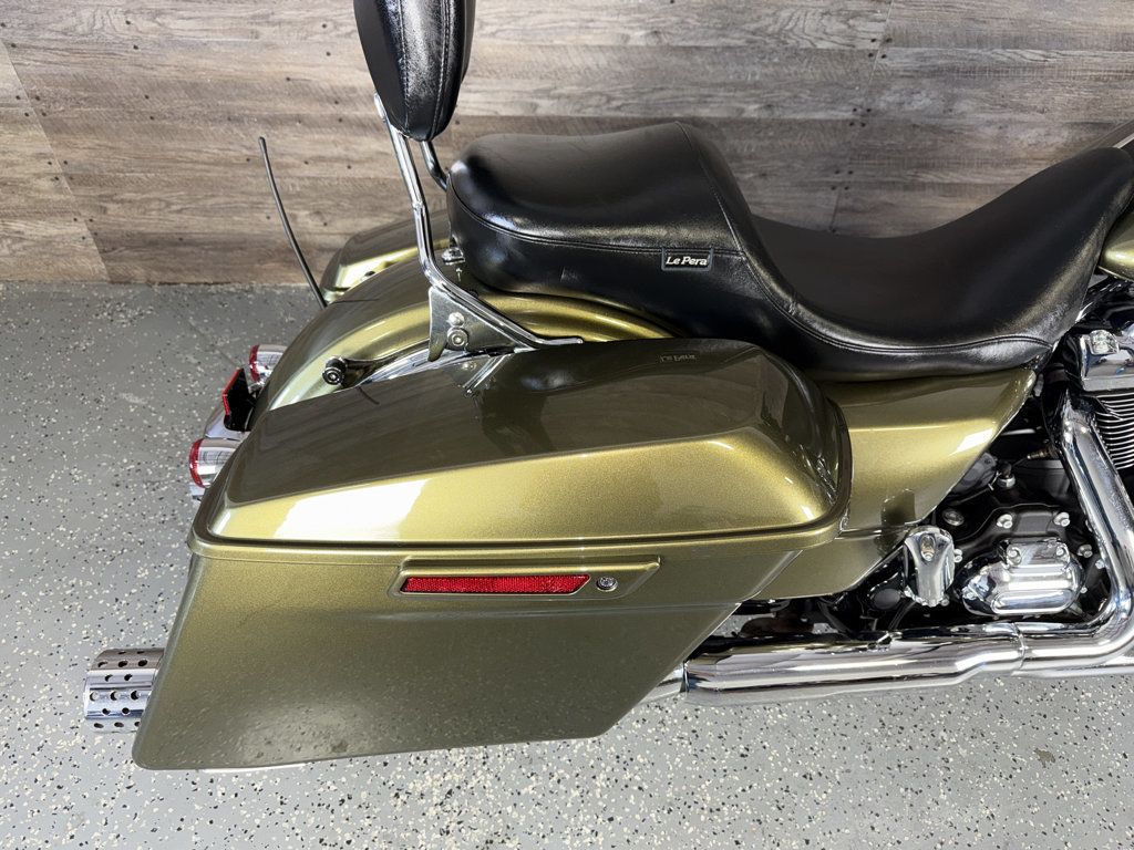 2021 Harley-Davidson FLHXS Street Glide Special One Owner! - 23071419 - 6