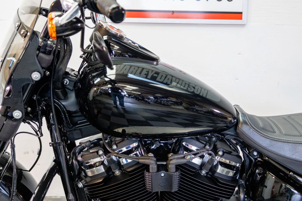 2021 Harley-Davidson FXFBS Fat Bob LOW MILES NICE BIKE - 23027080 - 19