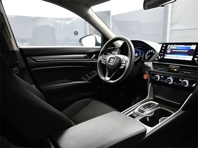 2021 Honda Accord Hybrid Sedan - 22924879 - 16