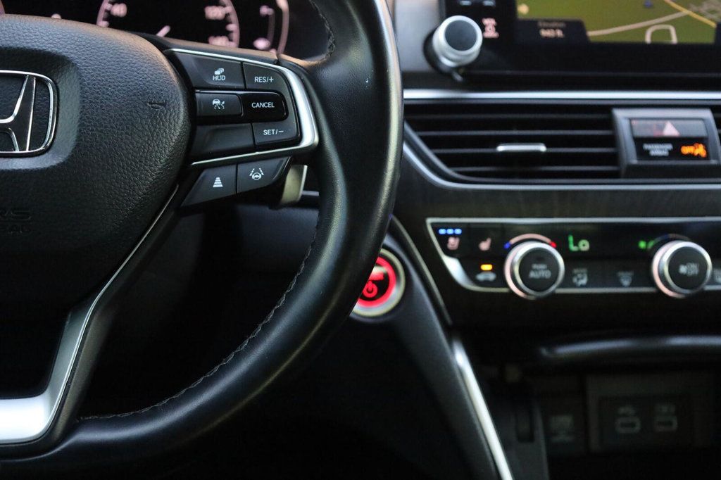 Honda Accord photo 31