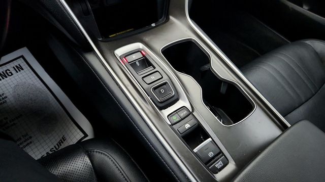 2021 Honda Accord Hybrid Touring Sedan - 22949868 - 16