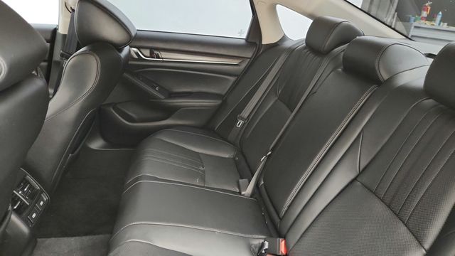 2021 Honda Accord Hybrid Touring Sedan - 22949868 - 20