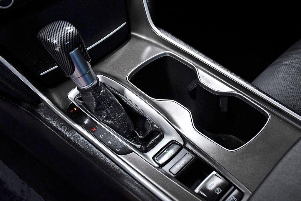 2021 Honda Accord Sedan EX-L 1.5T CVT - 22883568 - 23