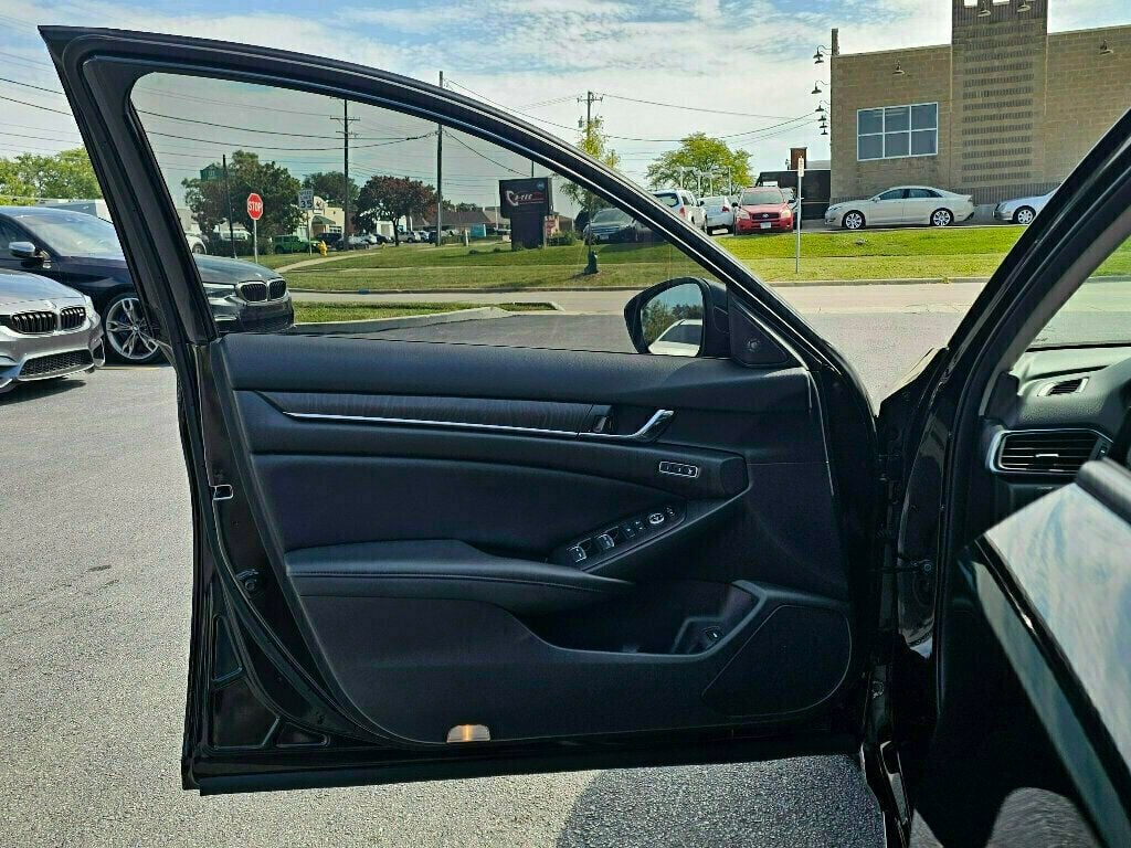 2021 Honda Accord Sedan EX-L 1.5T CVT - 22913412 - 17