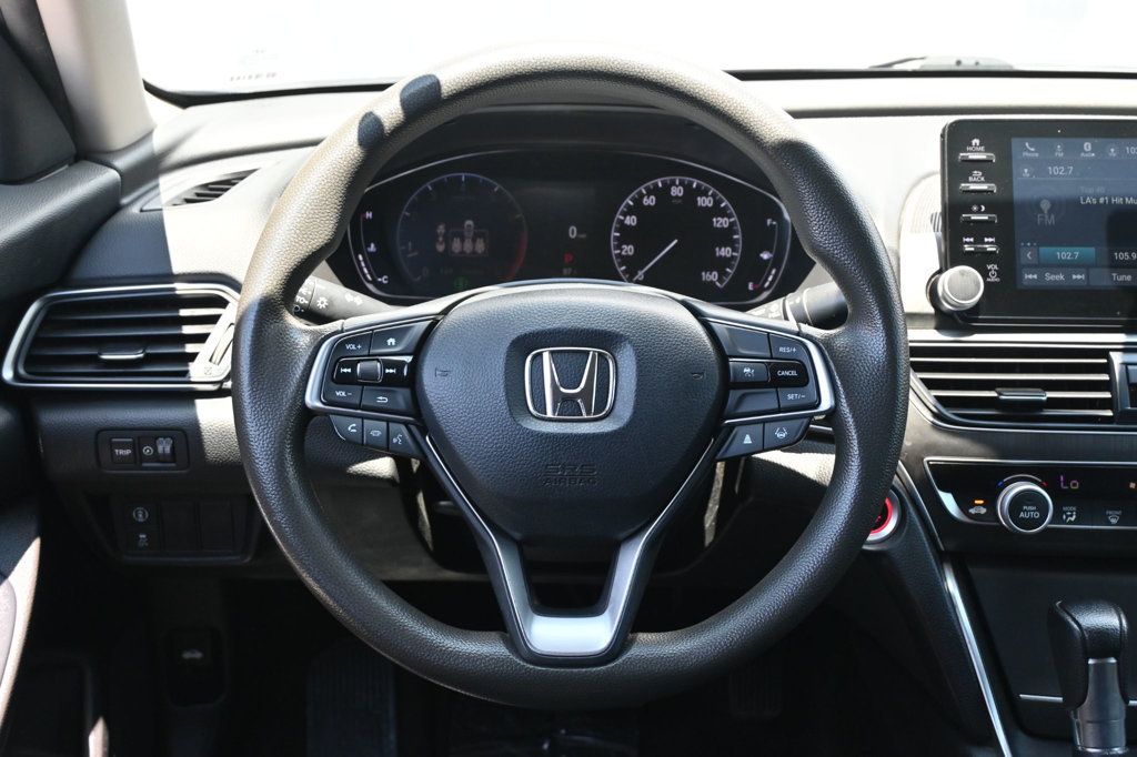 Honda Accord photo 13