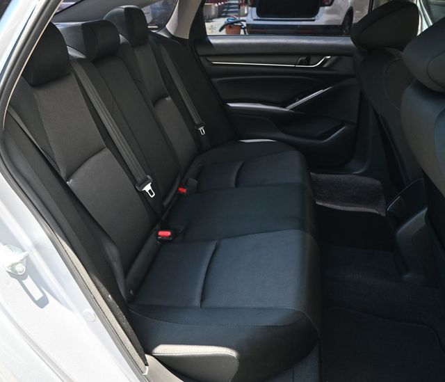 2021 Honda Accord Sedan LX - 23057582 - 19