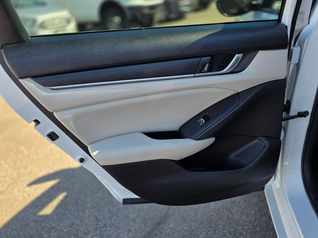 2021 Honda Accord Sedan LX 1.5T CVT - 22973435 - 18