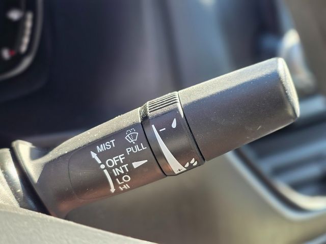 2021 Honda Accord Sedan LX 1.5T CVT - 22973435 - 37