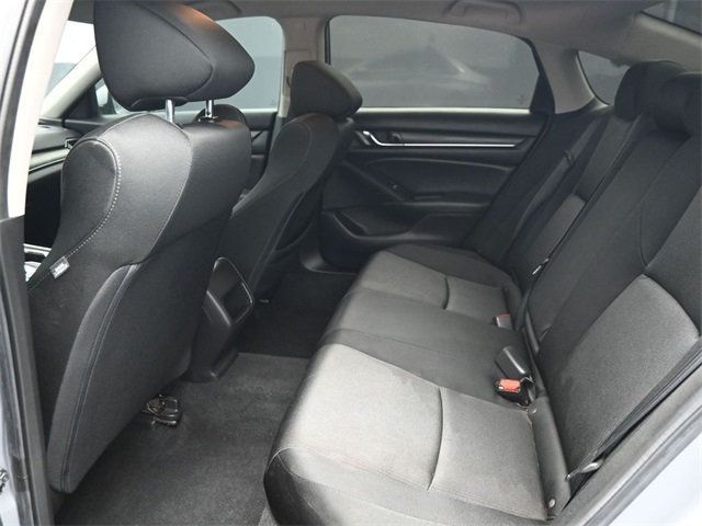 2021 Honda Accord LX 1.5T photo 9