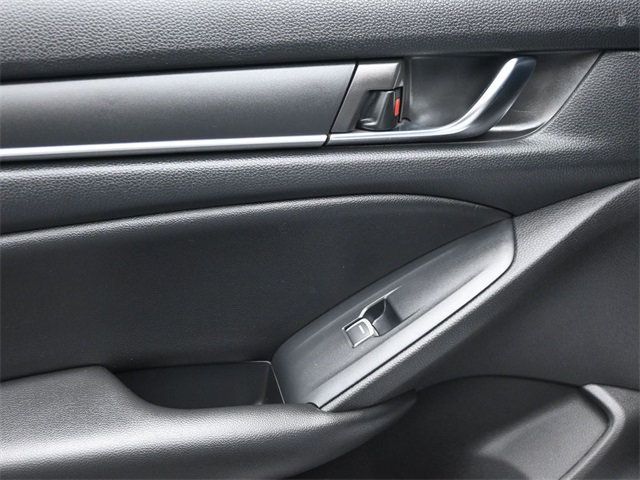 2021 Honda Accord LX 1.5T photo 10