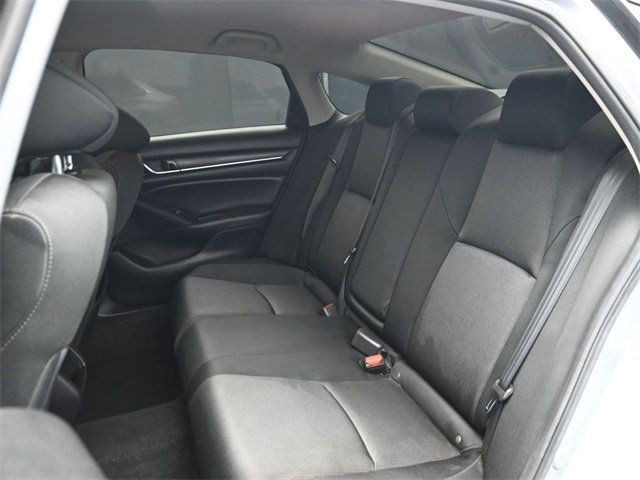 2021 Honda Accord LX 1.5T photo 8