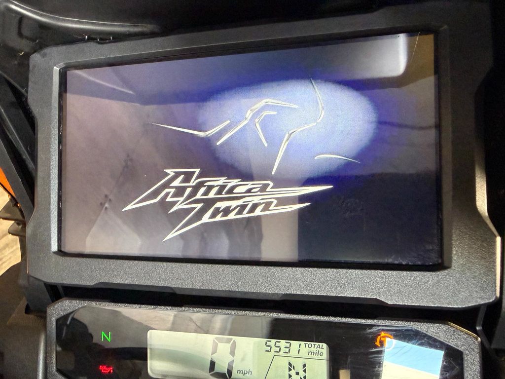 2021 Honda Africa Twin Adventure Sports ES DCT SUPER CLEAN! - 22993622 - 10