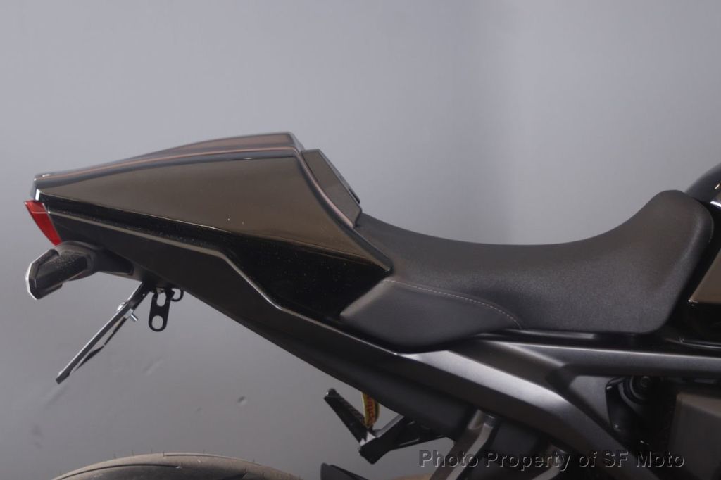 2021 Honda CB1000R Black Edition PRICE REDUCED! - 21990375 - 42