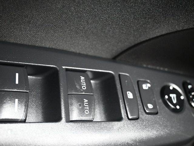 2021 Honda Civic Hatchback EX CVT - 22971576 - 31