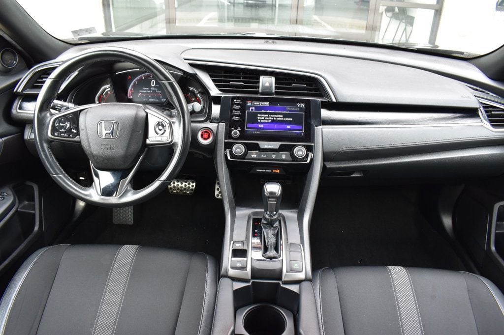 2021 Honda Civic Hatchback Sport CVT - 23067796 - 25