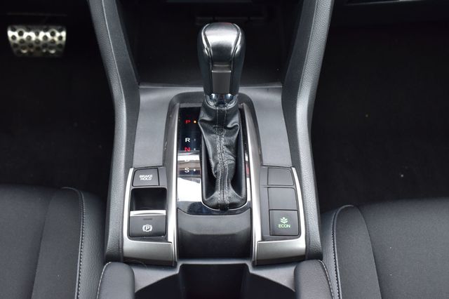 2021 Honda Civic Hatchback Sport CVT - 23067796 - 26