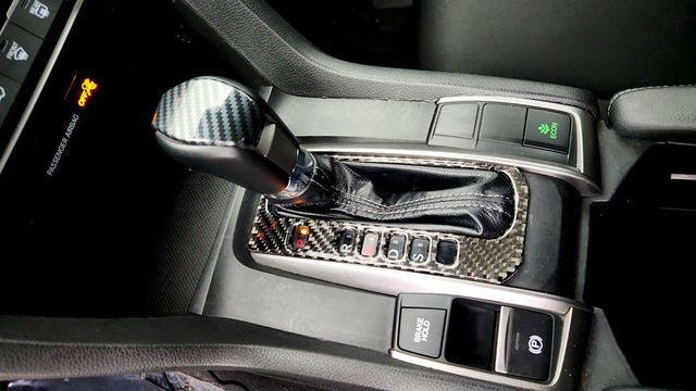 2021 Honda Civic Hatchback Sport CVT - 22978851 - 15