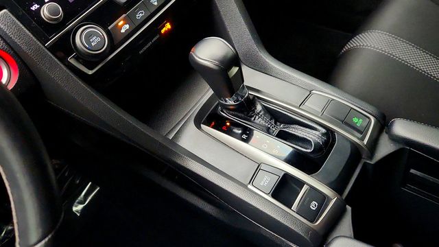 2021 Honda Civic Hatchback Sport CVT - 23014253 - 15