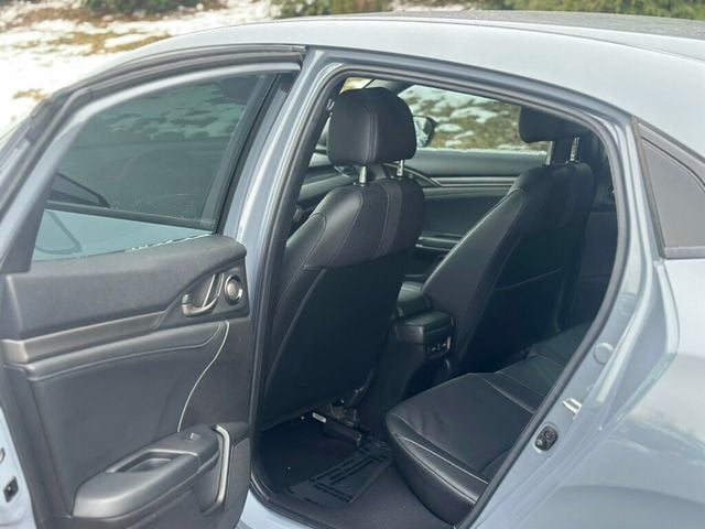 2021 Honda Civic Hatchback Sport Touring Manual - 22943605 - 17
