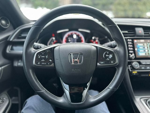 2021 Honda Civic Hatchback Sport Touring Manual - 22943605 - 28