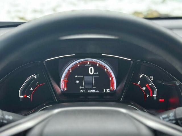 2021 Honda Civic Hatchback Sport Touring Manual - 22943605 - 31