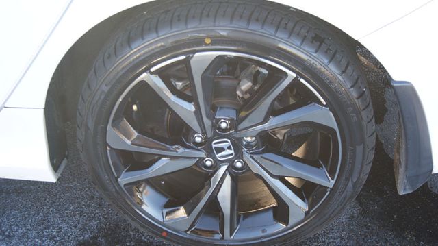 2021 Honda Civic Sedan 1 OWNER ,4 NEW TIRES , JUST SERVICED, VERY CLEAN INSIDE AND OUT  - 22952092 - 45