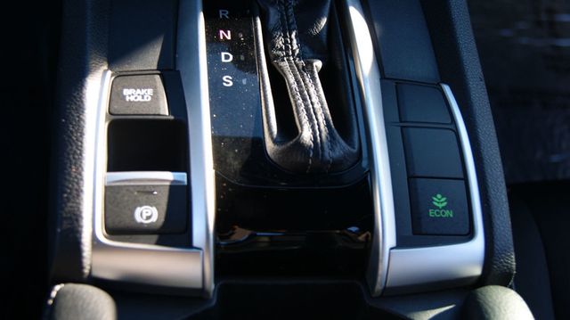 2021 Honda Civic Sedan 1 OWNET ,4 NEW TIRES , JUST SERVICED, VERY CLEAN INSIDE AND OUT  - 22952092 - 20