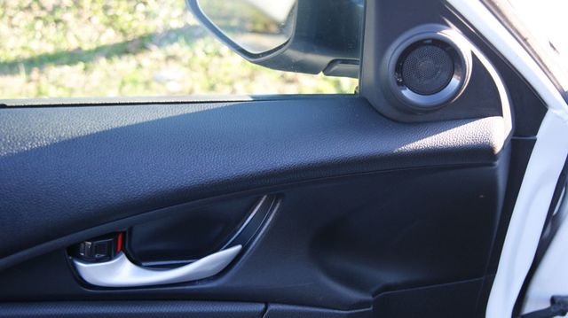 2021 Honda Civic Sedan 1 OWNET ,4 NEW TIRES , JUST SERVICED, VERY CLEAN INSIDE AND OUT  - 22952092 - 25