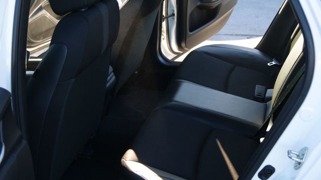 2021 Honda Civic Sedan 1 OWNET ,4 NEW TIRES , JUST SERVICED, VERY CLEAN INSIDE AND OUT  - 22952092 - 32