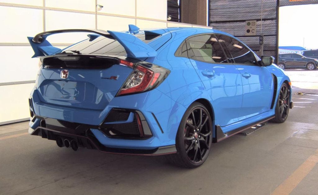 2021 Honda Civic Type R Touring photo 3