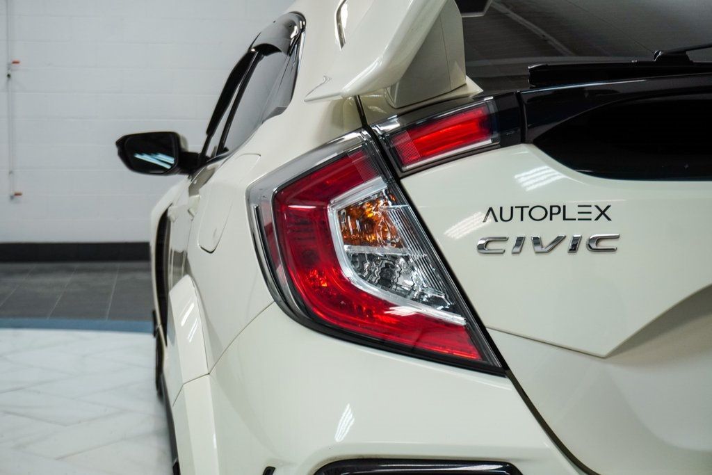 2021 Honda Civic Type R Touring photo 12