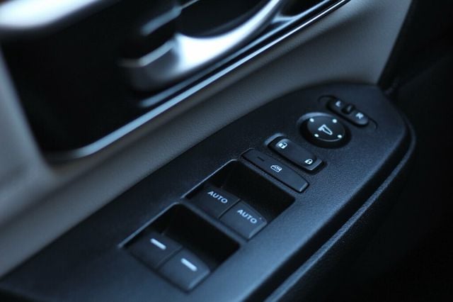 2021 Honda CR-V ONE OWNER AWD EXL  W/NEW TIRES - 22965373 - 19