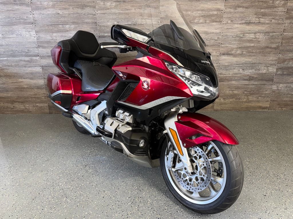 2021 Honda GL1800 Goldwing Tour DCT One Owner! - 23040603 - 9