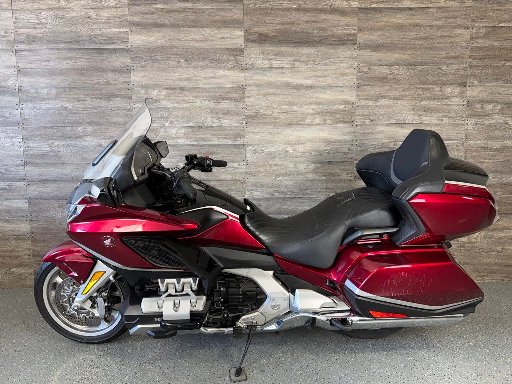 2021 Honda GL1800 Goldwing Tour DCT One Owner! - 23040603 - 11