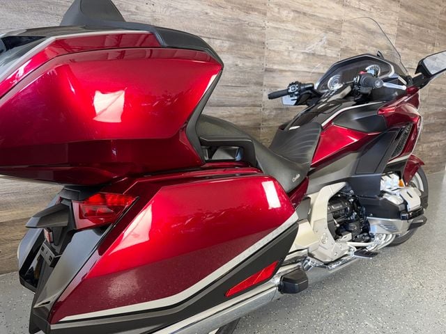 2021 Honda GL1800 Goldwing Tour DCT One Owner! - 23040603 - 2