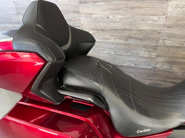 2021 Honda GL1800 Goldwing Tour DCT One Owner! - 23040603 - 7