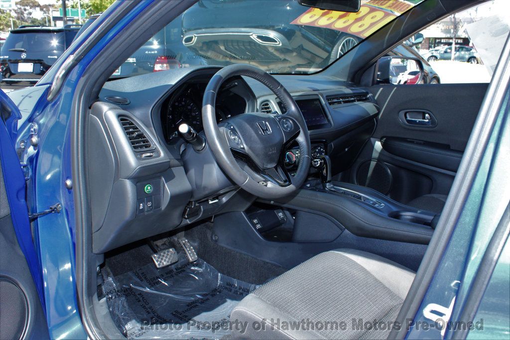 2021 Honda HR-V Sport 2WD photo 13