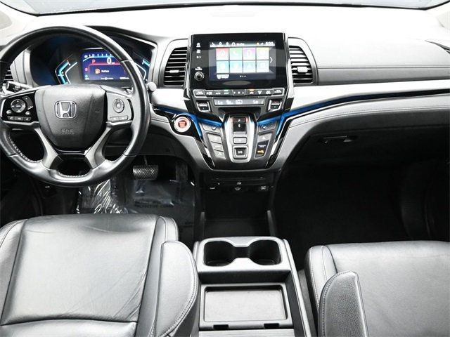 2021 Honda Odyssey Touring photo 13