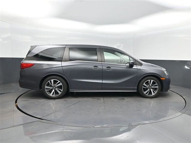 2021 Honda Odyssey Touring photo 27