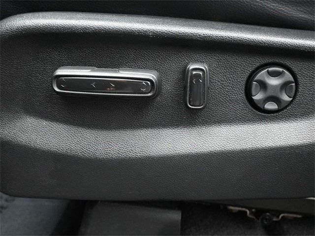 2021 Honda Odyssey Touring photo 7
