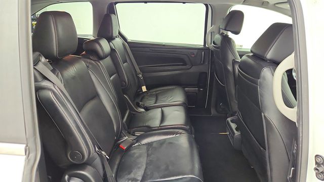 2021 Honda Odyssey Touring Automatic - 23009172 - 24