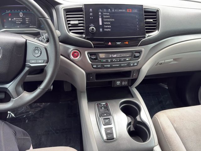 2021 Honda Pilot 3RD ROW SEATS, BACKUP CAM, TOUCHSCREEN, HTD SEATS, BLUETOOTH!!! - 23020851 - 11