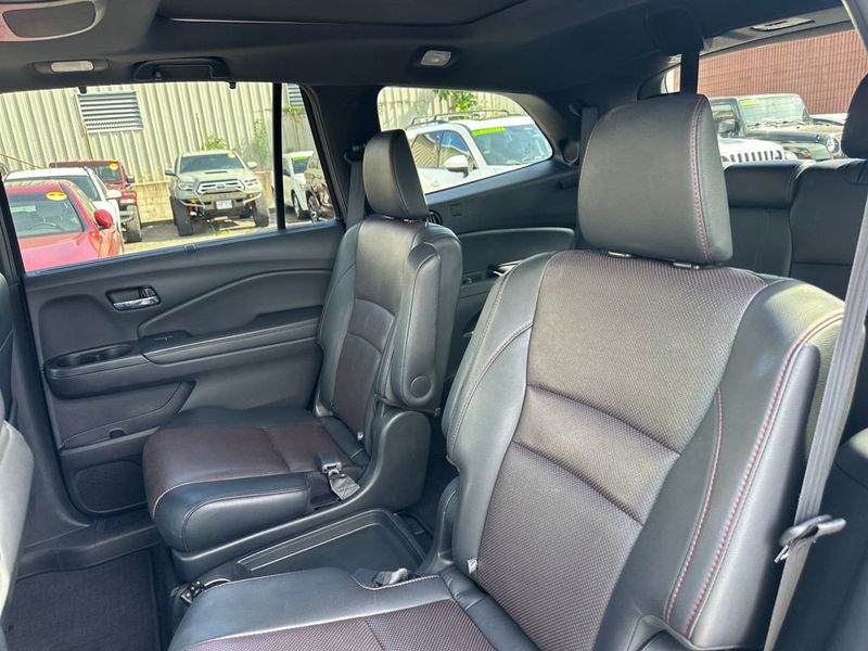 2021 Honda Pilot Black Edition AWD - 22955965 - 13