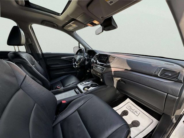 2021 Honda Pilot EX-L AWD - 22952539 - 18