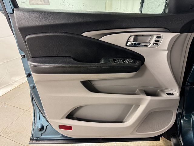 2021 Honda Pilot EX-L AWD - 22976791 - 15