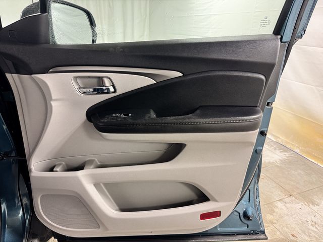 2021 Honda Pilot EX-L AWD - 22976791 - 18