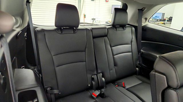 2021 Honda Pilot Touring 8-Seater AWD 1 OWNER  - 23013789 - 23